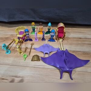 Playmobil mermaid themed people and accessories